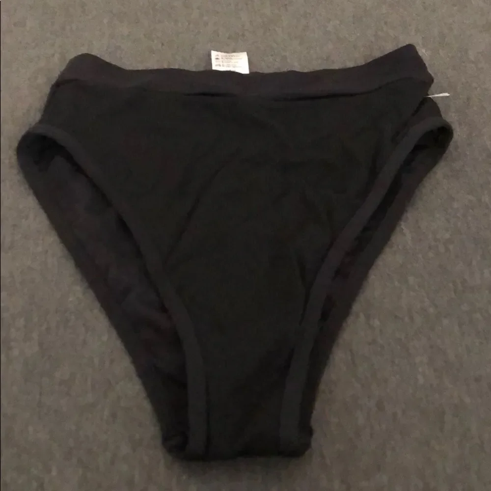L*SPACE BLACK PORTIA HIGH WAIST BITSY CUT BIKINI.